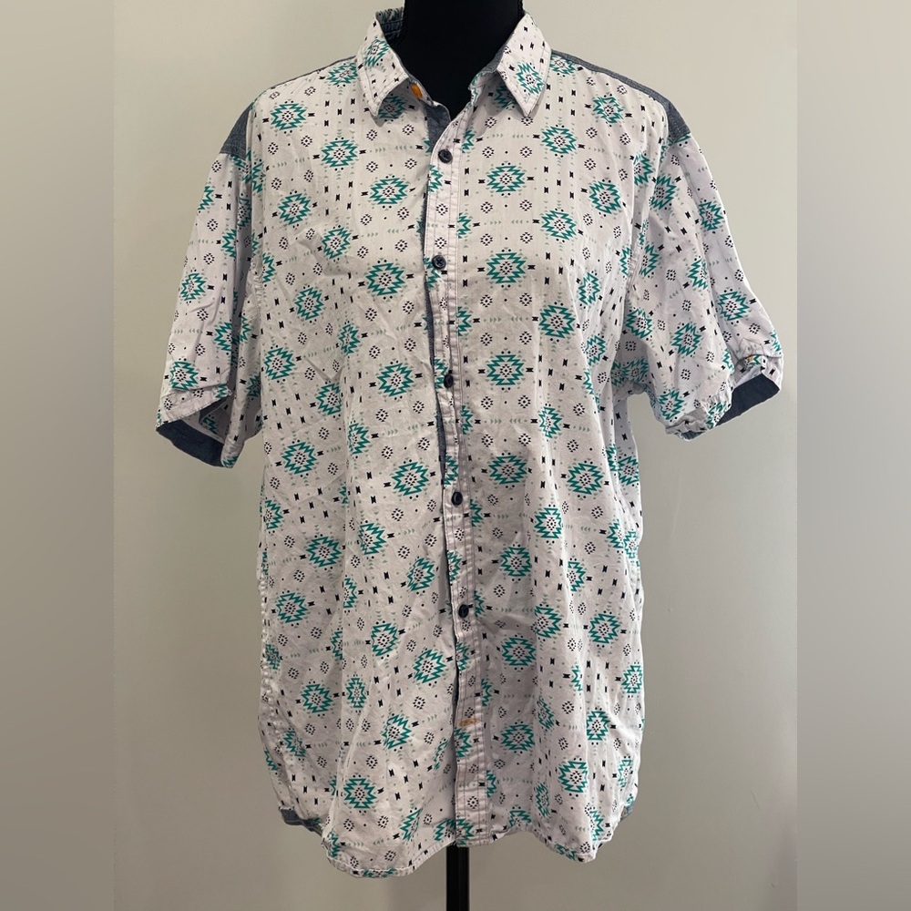 Tranquility & Mayhem XL Men's Patterned Short Sleeve Button Down Shirt 143 - Picture 1 of 7